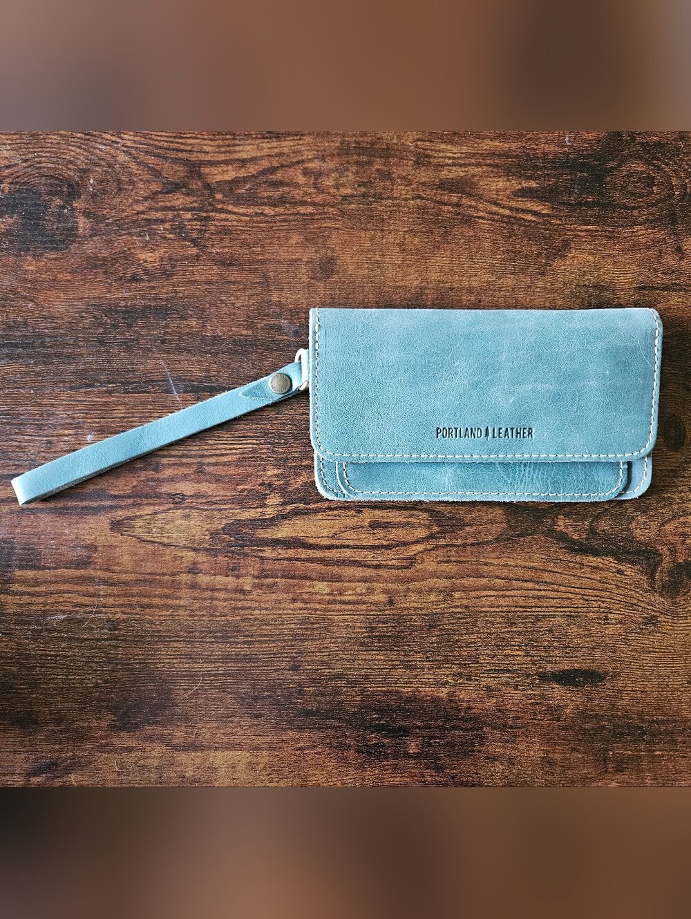 Portland Leather Lily Wristlet - Aqua